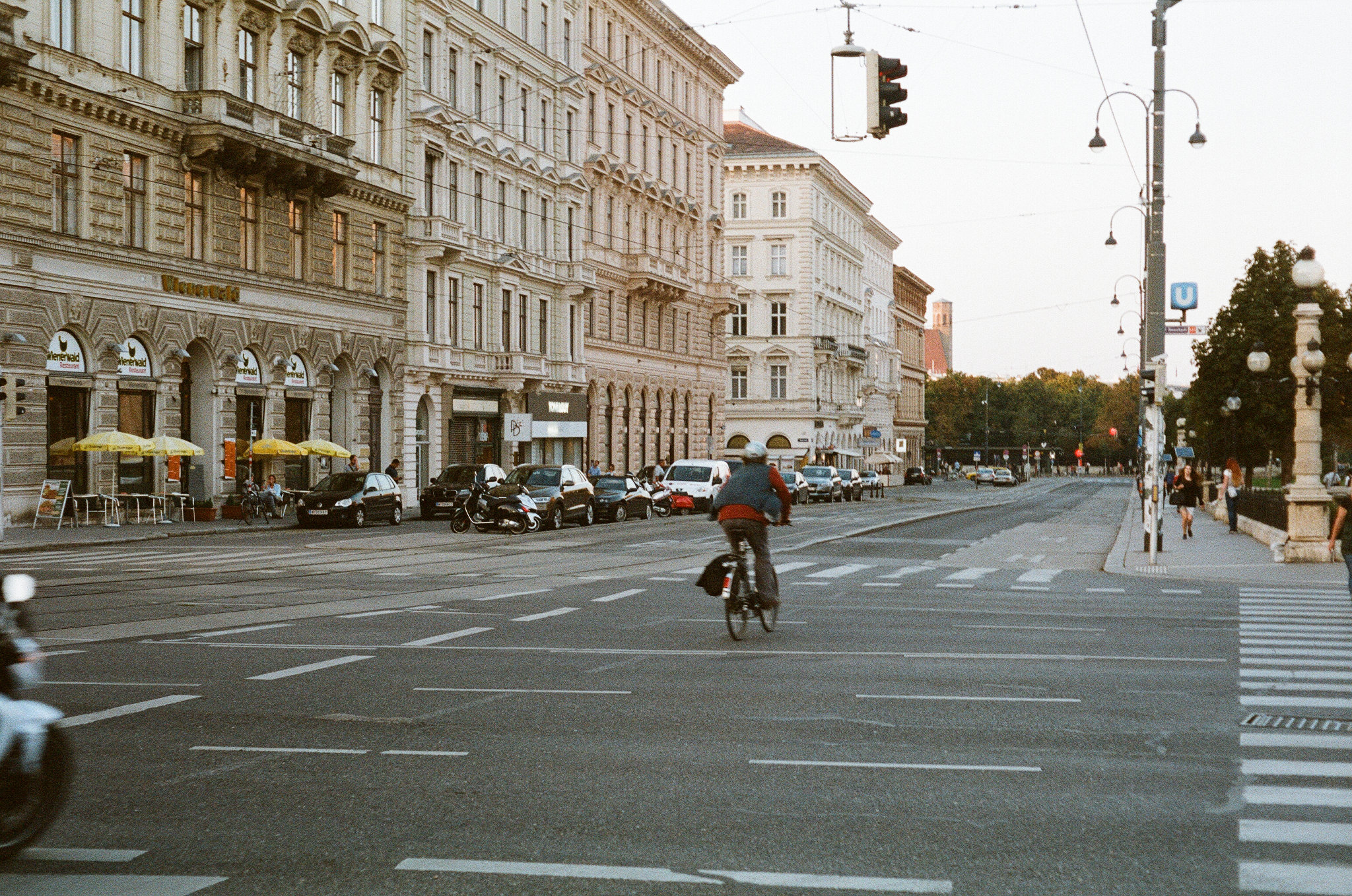 DAY -25 Cyclist